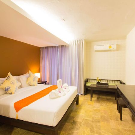 All Together Suite Hotel Banguecoque Exterior foto
