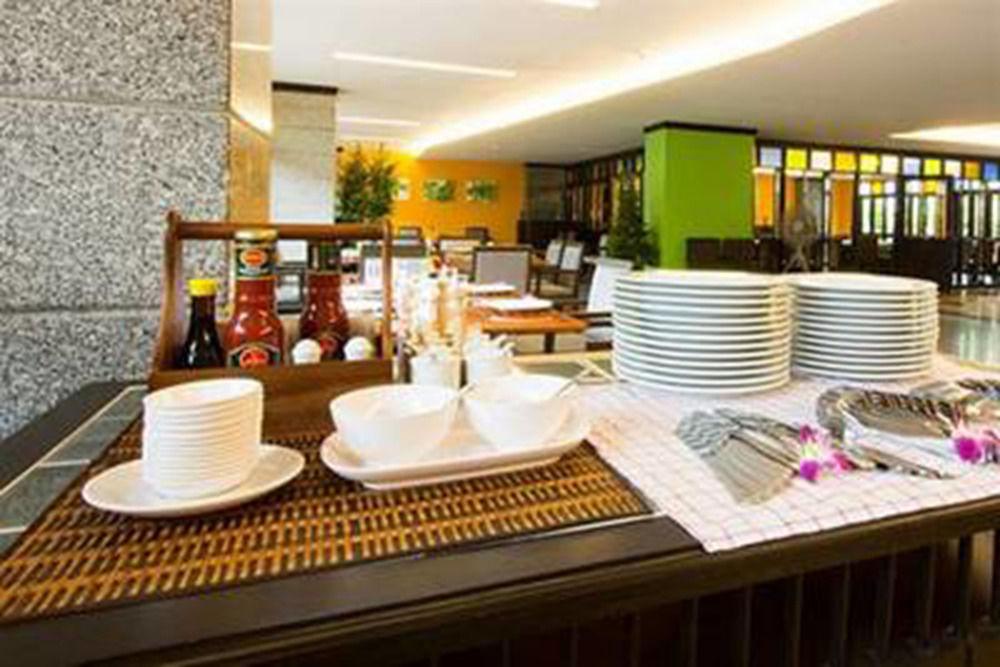 All Together Suite Hotel Banguecoque Exterior foto