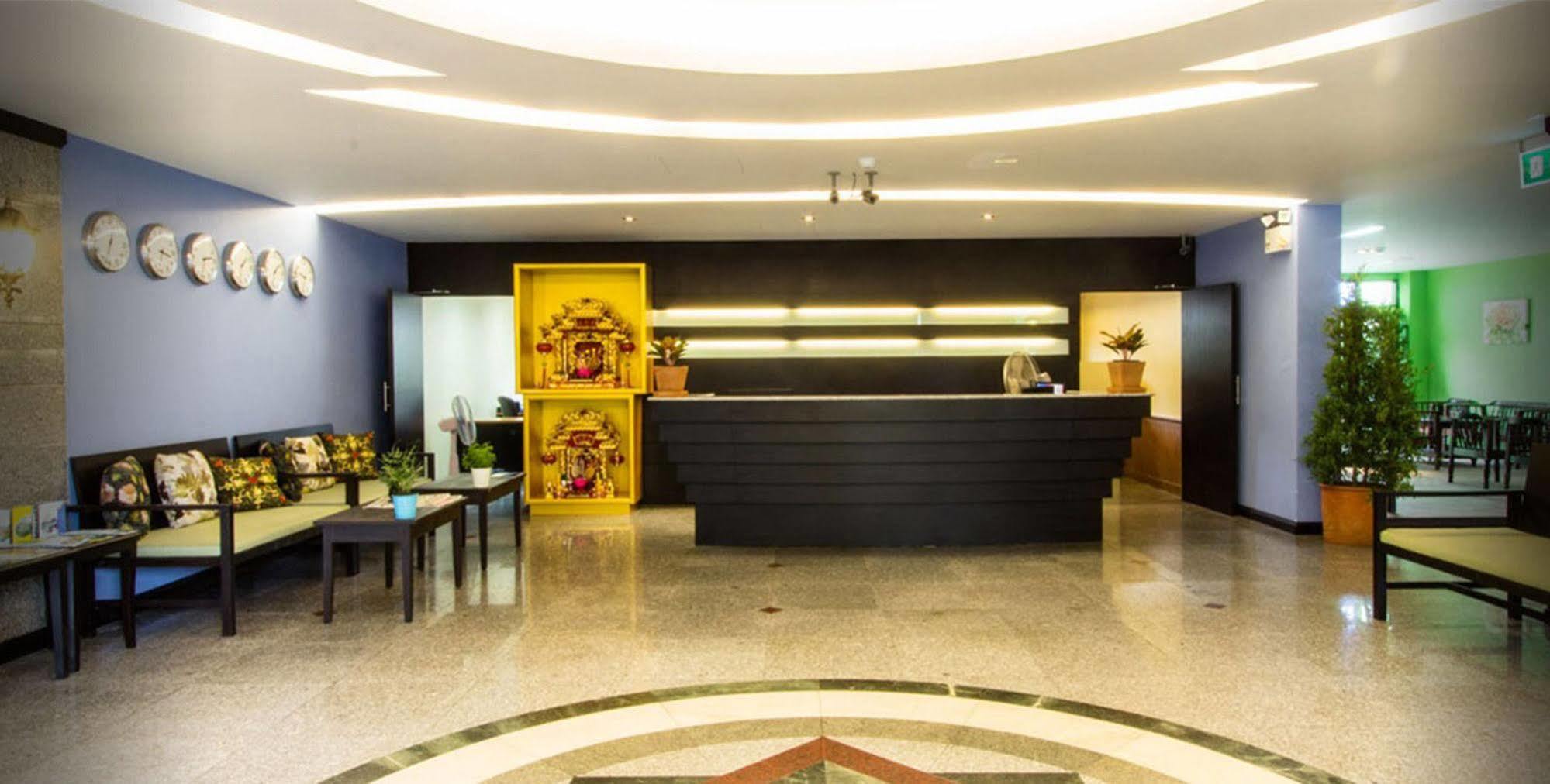 All Together Suite Hotel Banguecoque Exterior foto
