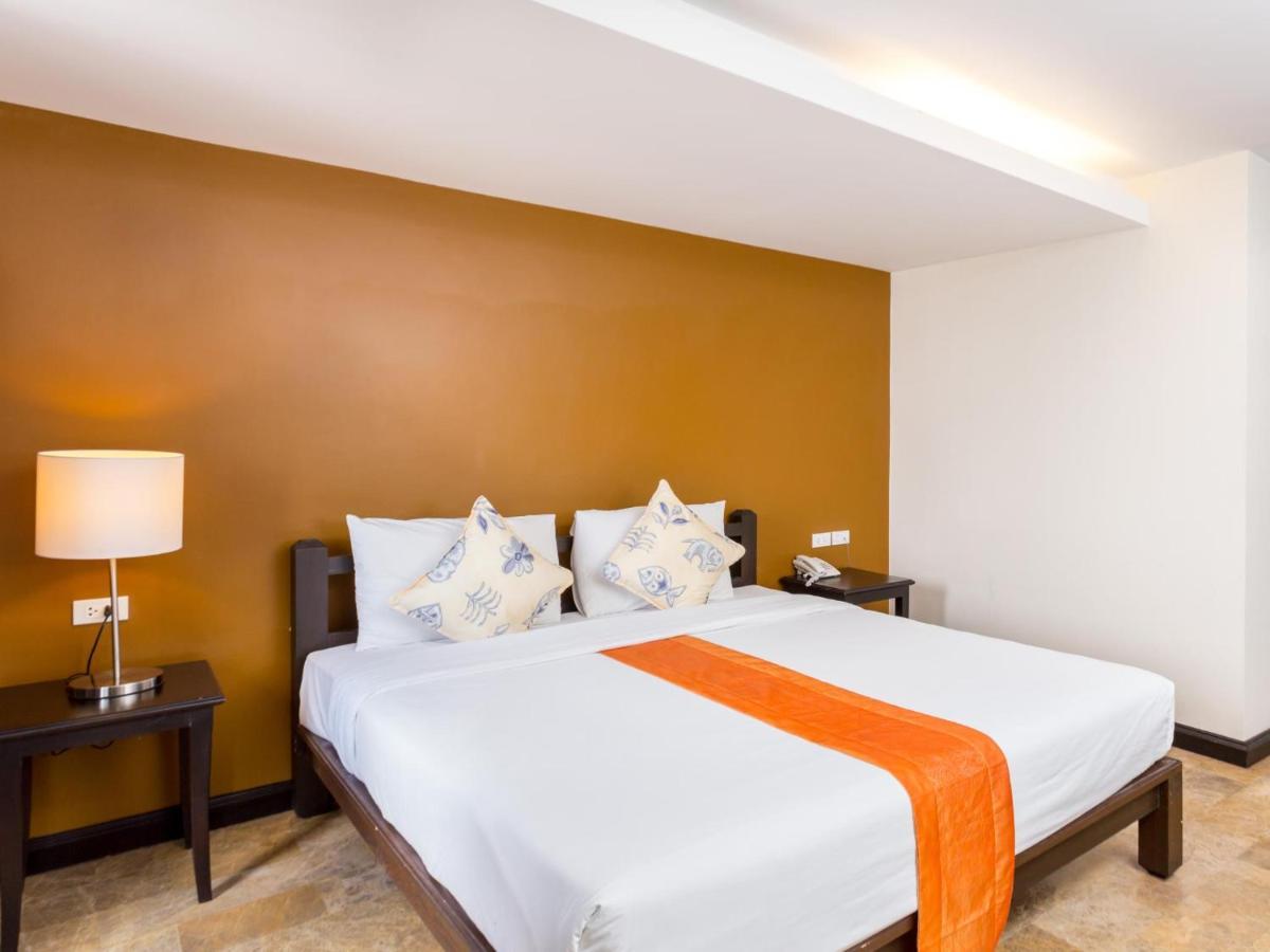 All Together Suite Hotel Banguecoque Exterior foto